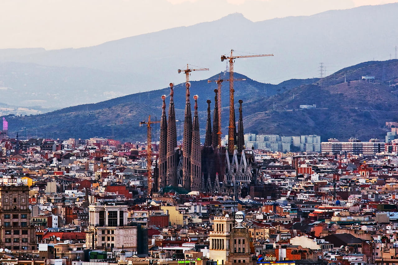 barcelona hybrid experiences Sagrada Familia, Barcelona